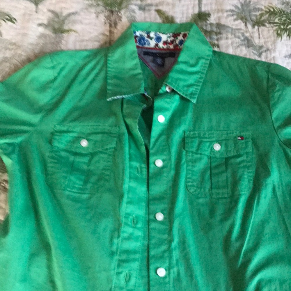 Long sleeved button down Tommy Hilfiger shirt